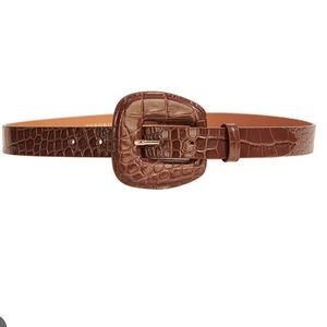NWT Veronica Beard Elsy belt in crocodile-embossed leather.